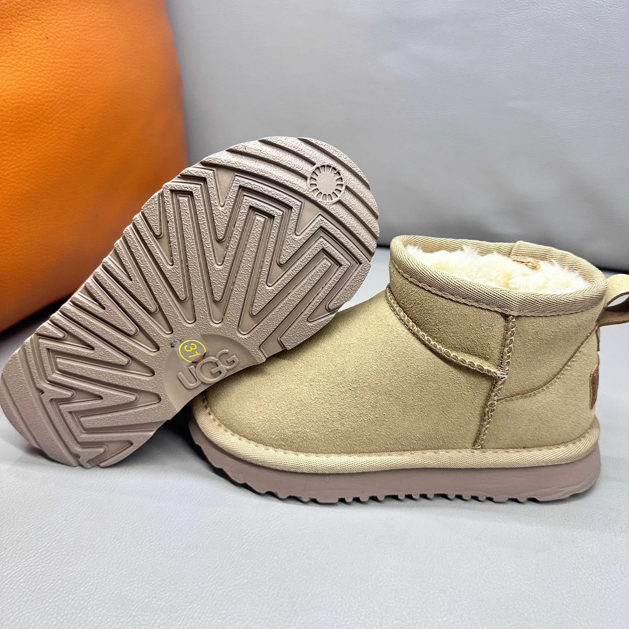 UGG Classic Mini Black Snow Boots 20