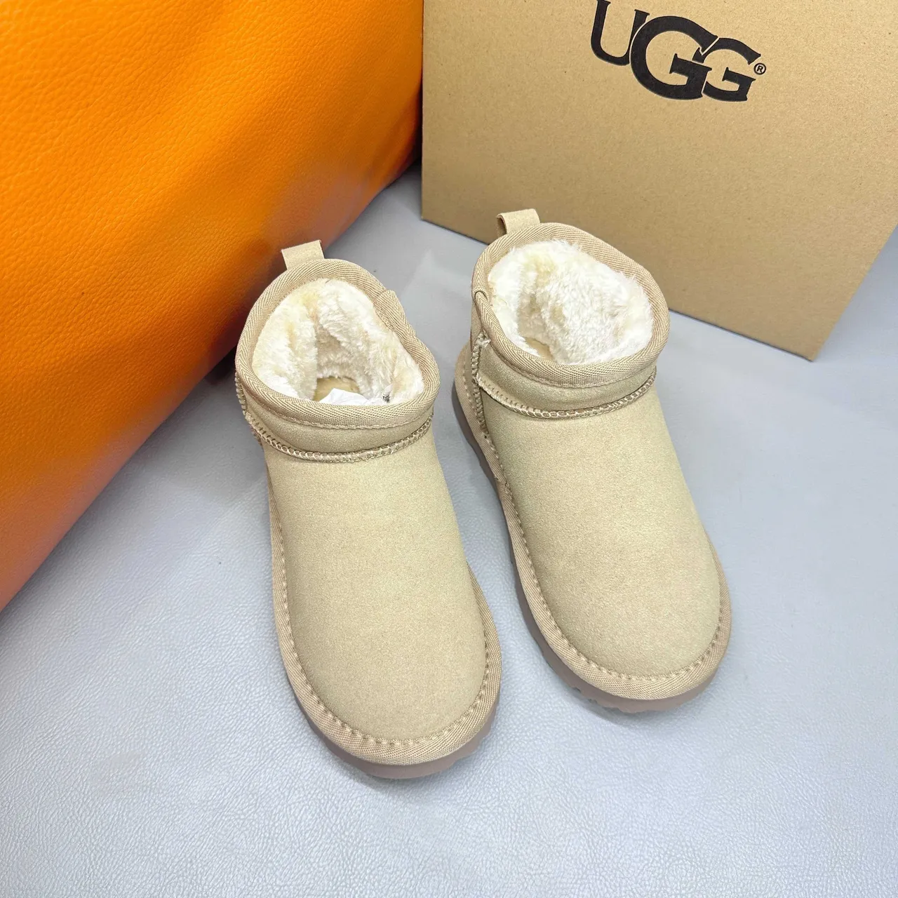 UGG Classic Mini Black Snow Boots 23