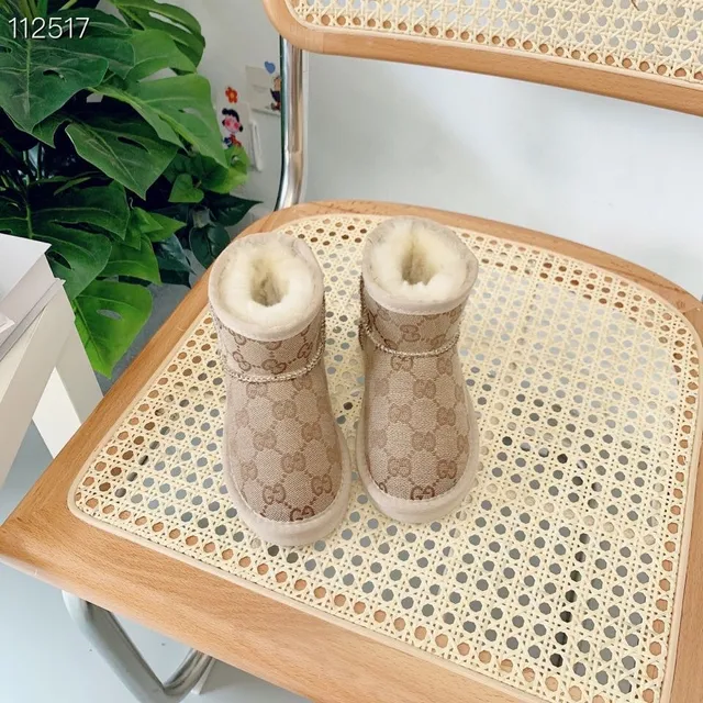 UGG Classic Short Black Snow Boots 14