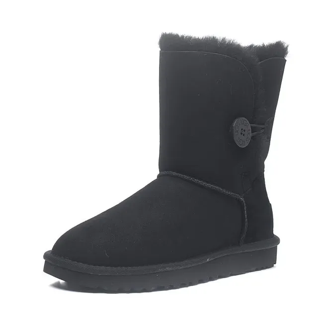 UGG Classic Short 黑色麂皮羊毛内里雪靴 13