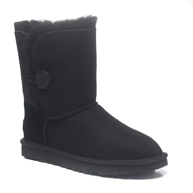 UGG Classic Short 黑色麂皮羊毛内里雪靴 15