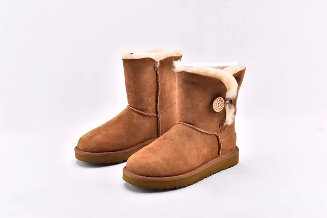 UGG Classic Short Chestnut Suede Shearling-Lined Snow Boots 2