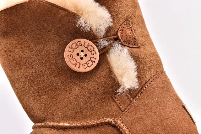 UGG Classic Short Chestnut Suede Shearling-Lined Snow Boots 4