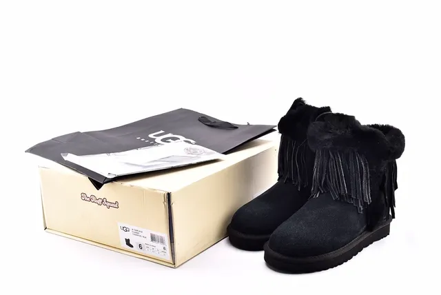 UGG Darlala Classic Black Fringed Shearling-Cuffed Ankle Boots 15