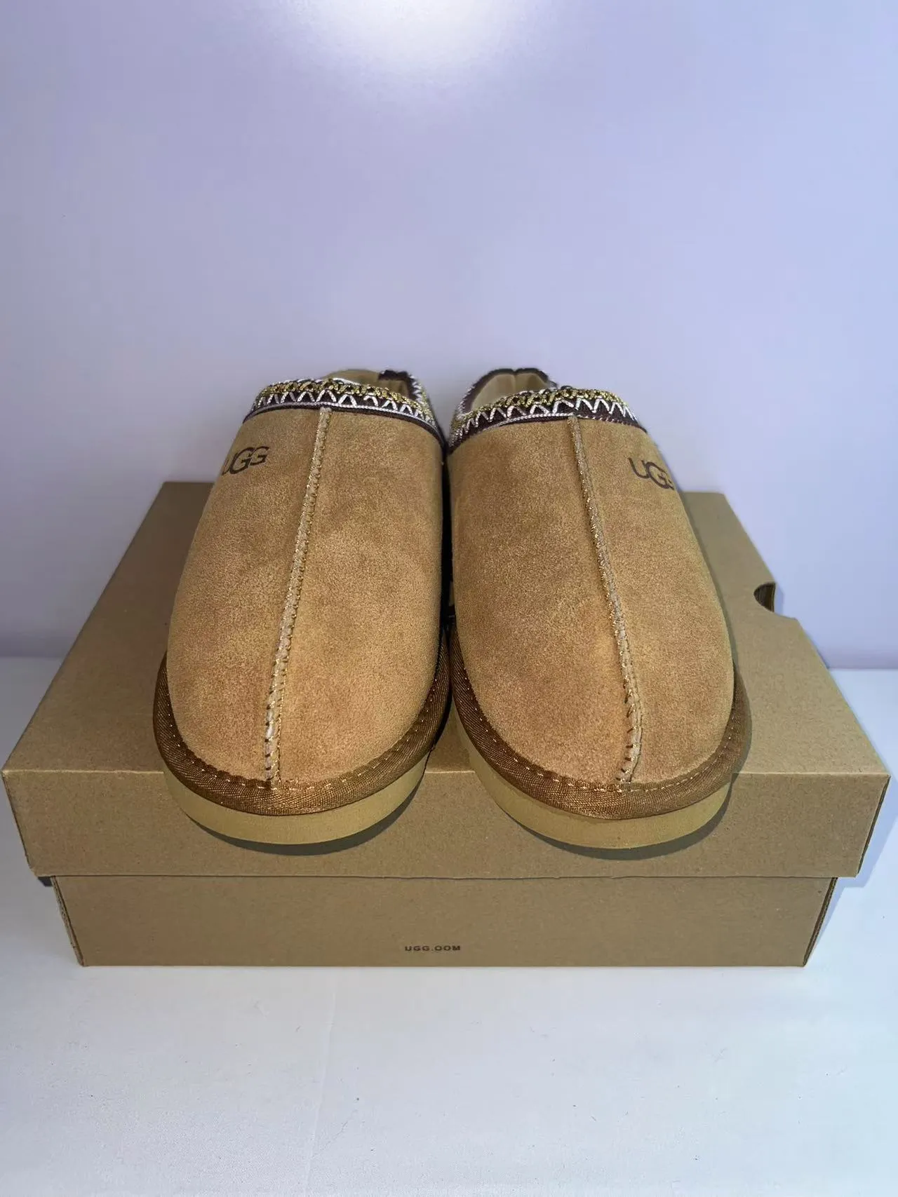 UGG Tasman Beige Brown Daim Pièce Supérieure Détail de Garniture Tissée Chaussures Casuales 6