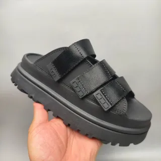 UGG Tasman Black Triple-Strap Platform zapatilla