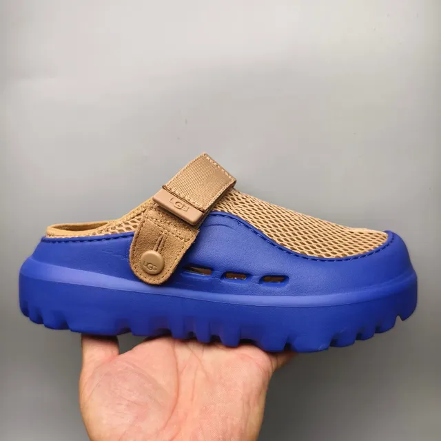 UGG Tasman كلوج أزرق و بني شبكي 2