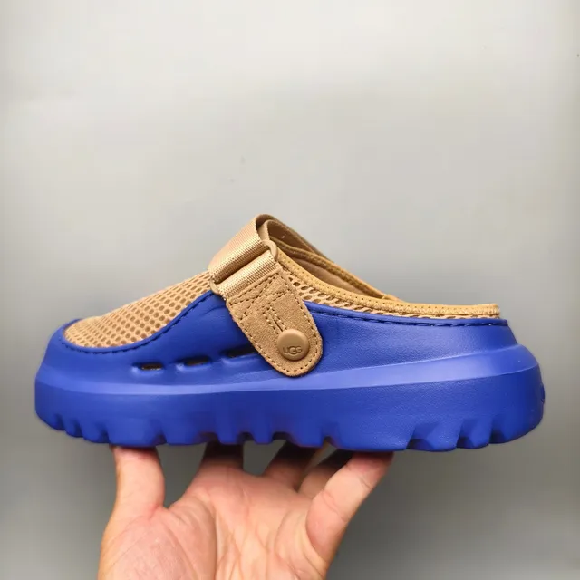 UGG Tasman كلوج أزرق و بني شبكي 7