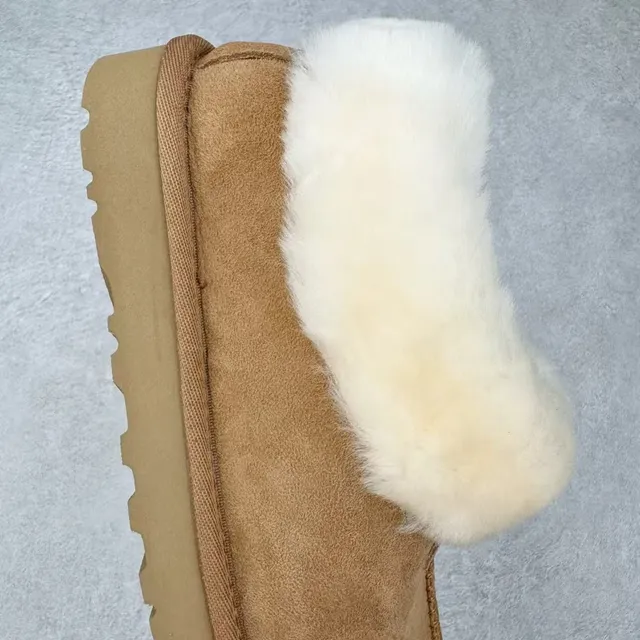 UGG Tasman Brown Beige Shearling-Lined Suede Upper Casual Shoes 6