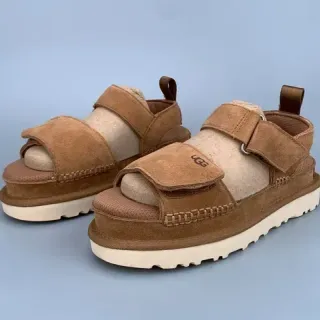 UGG Tasman صندل كاجوال منصة سويد بني