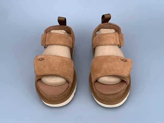UGG Tasman صندل كاجوال منصة سويد بني 4