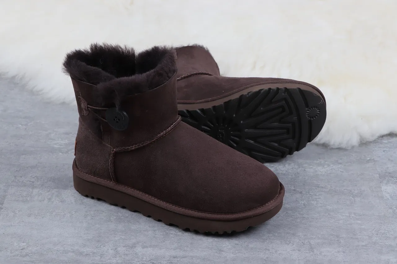 UGG Tasman Brown Suede Shearling-Lined Ankle Boots 10
