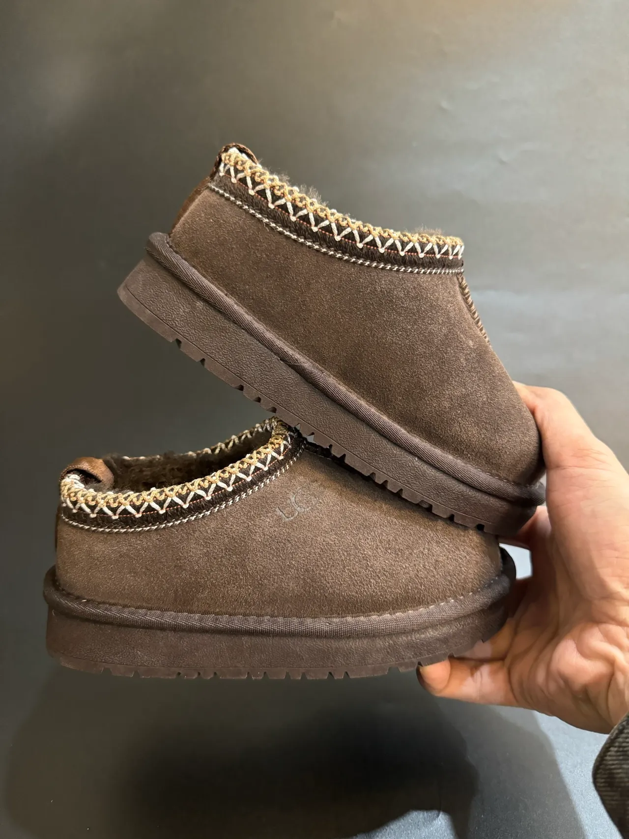 UGG Tasman Camel Suede Shearling-Lined Low Snow Boots 21