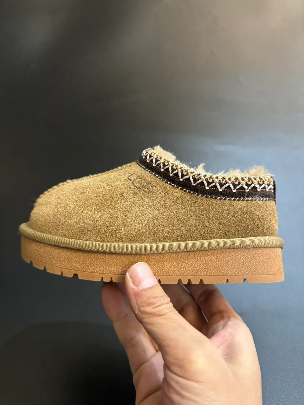 UGG Tasman Camel Suede Shearling-Lined Low Snow Boots 23