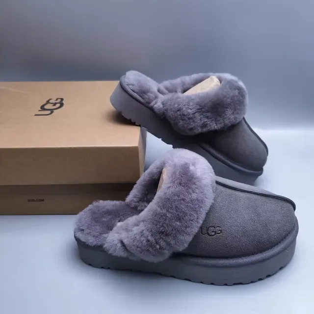 UGG Tasman ধূসর সুয়েড শিয়ারলিং লাইন্ড প্ল্যাটফর্ম স্লিপার্স 7