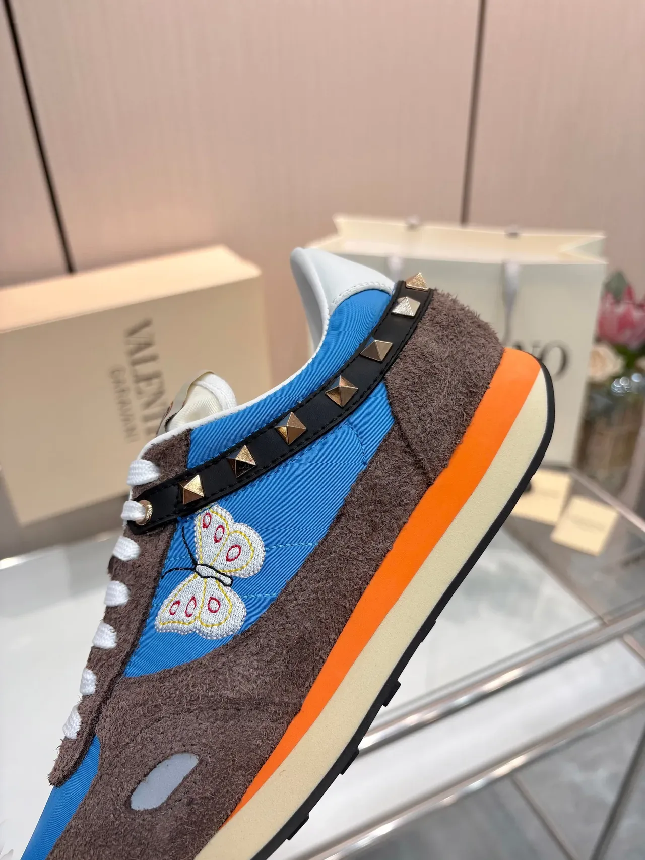 Valentino Rockstud Tênis Lifestyle Azul Marrom Color-Bloqueado com Upper de Camurça e Tecido 3