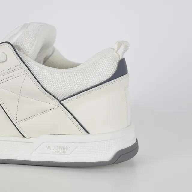 Valentino Rockstud Quilted White Lifestyle Sneakers 4