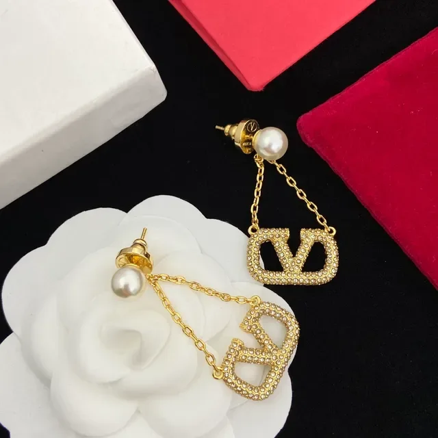 Valentino VLTN Boucles d'oreilles à perles avec cristaux incrustés 3