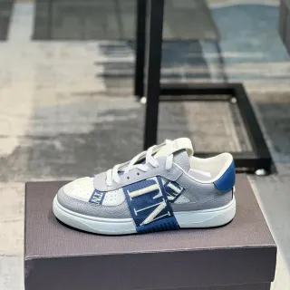 Valentino VLTN رمادي أبيض أزرق Lifestyle Sneakers