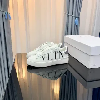 Valentino VLTN zapatillas lifestyle plataforma blancas