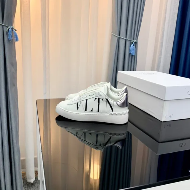 Valentino VLTN White Platform Lifestyle Sneakers 3