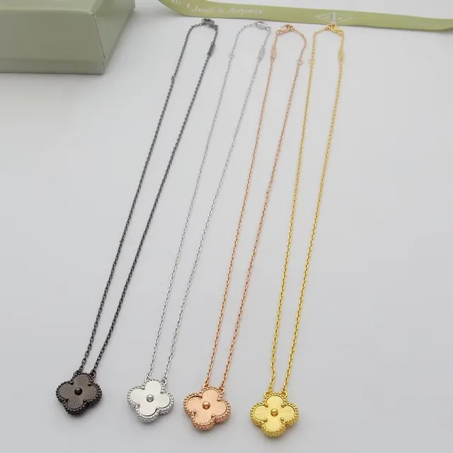 Van Cleef & Arpels Alhambra পাঁচ পত্রের ক্লোভার মোটিফ চেইন ব্রেসলেট 9
