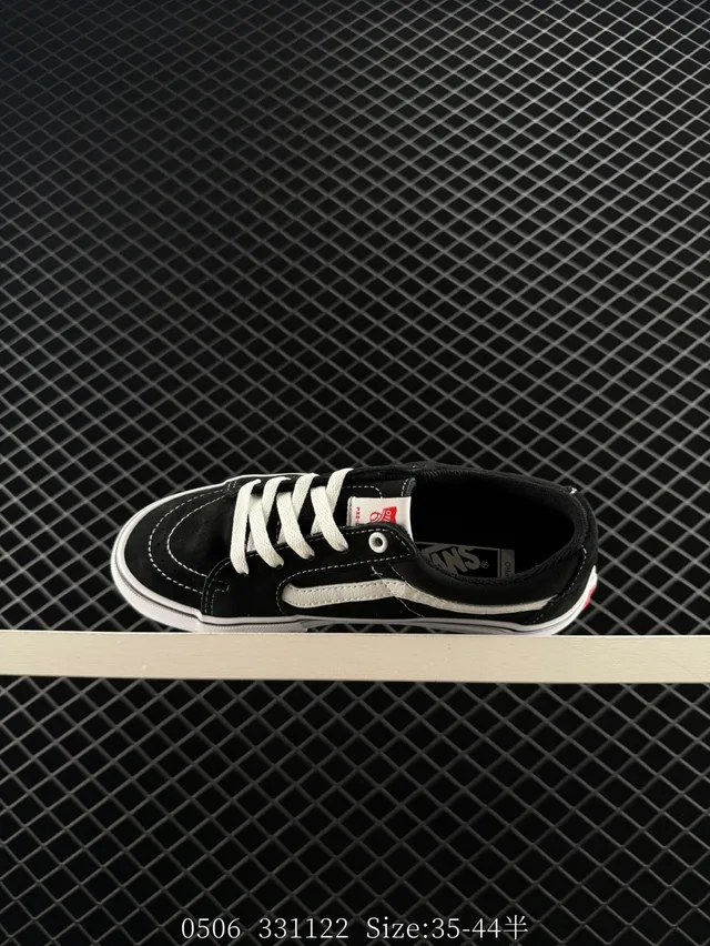 Vans Old Skool Black and White Skateboard Shoes 5