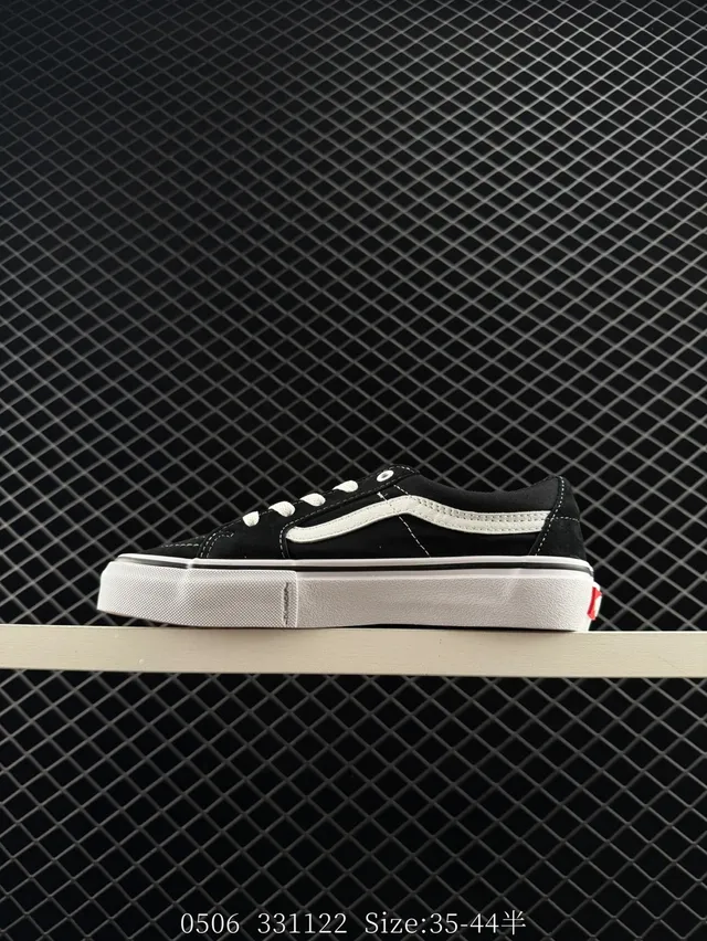 Vans Old Skool Black and White Skateboard Shoes 6