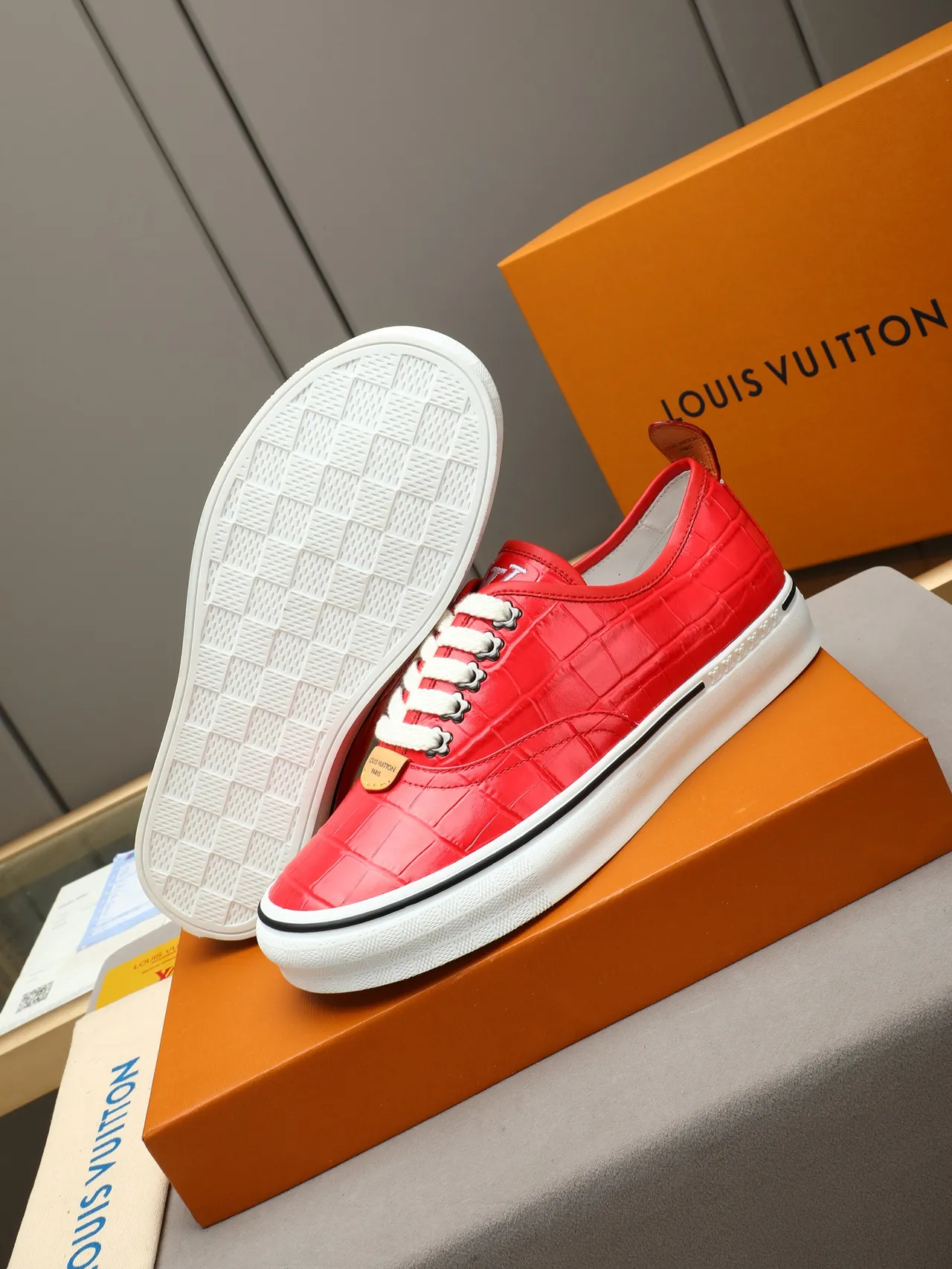 Vans Red White Crocodile-Embossed Leather Low-Top Lifestyle Sneakers 4