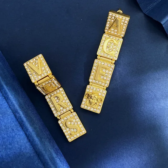 Boucles d'oreilles Versace Alphabet Or Argent Pavé-Crystal Lettres-Bloc 3