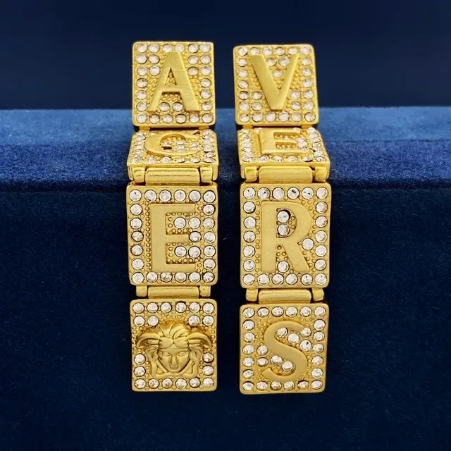 Boucles d'oreilles Versace Alphabet Or Argent Pavé-Crystal Lettres-Bloc 6