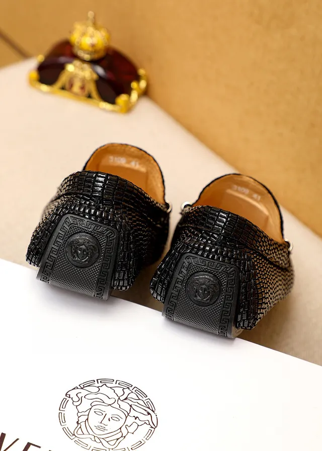Versace Preto Dourado Couro Tricotado Cabeça Medusa Ferragens Mocassim 2