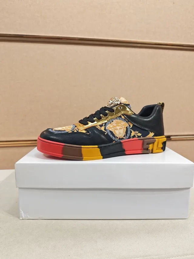 Versace Noir Multicolore Medusa-Print Cuir Supérieur Doré-Tone Hardware Lifestyle Sneakers 1