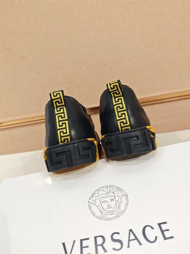 Versace Noir Multicolore Medusa-Print Cuir Supérieur Doré-Tone Hardware Lifestyle Sneakers 3