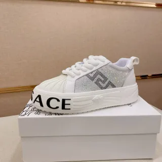 Versace Chain Reaction 水晶镶嵌白色厚底运动鞋