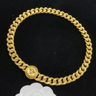 Collar Versace Chain Reaction Medusa Curb Chain de Oro