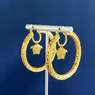Versace Greca Odissea 美杜莎头金耳环