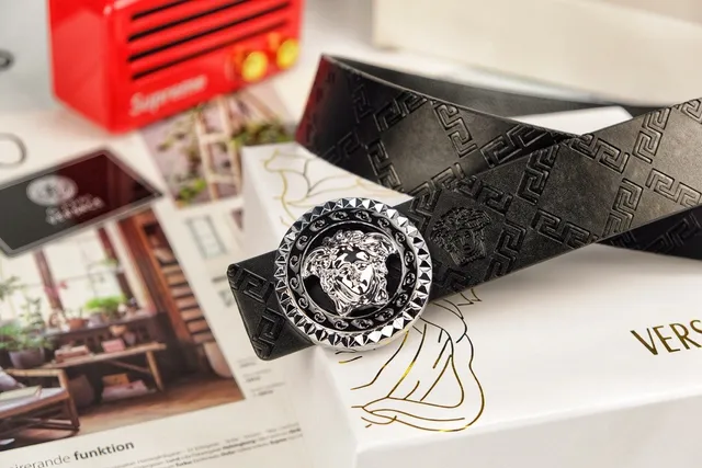 Versace Medusa Belt Black Silver Embossed Greca Pattern Polished Buckle Leather Belt 3