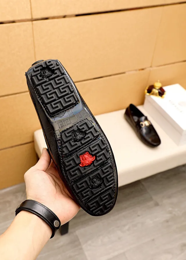 Versace Medusa Mocassin Noir Cuir Patenté Holographique 2