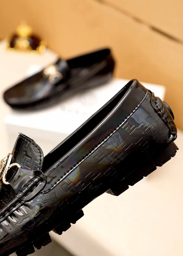 Versace Medusa Mocassin Noir Cuir Patenté Holographique 4