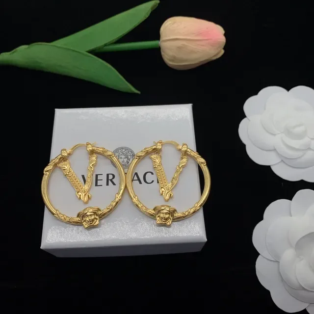 Versace Medusa V Boucles d'oreilles à anneau dorées 6