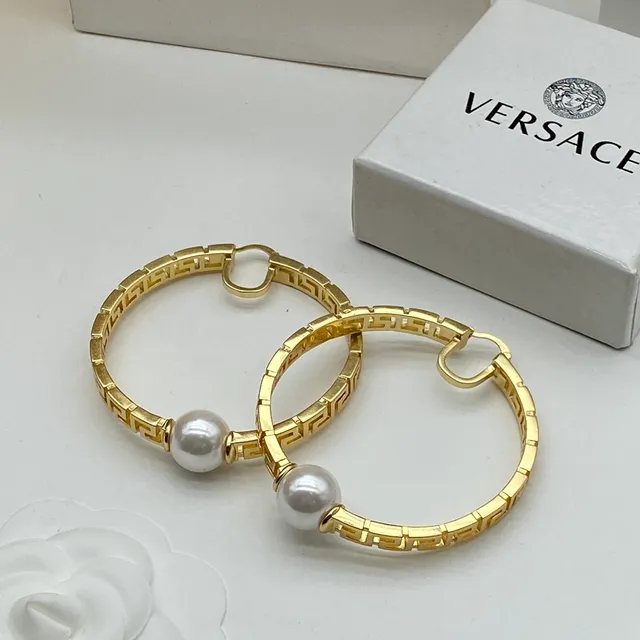 Versace Odissea Dourado Grego Chave Pérola Brincos Argola 5