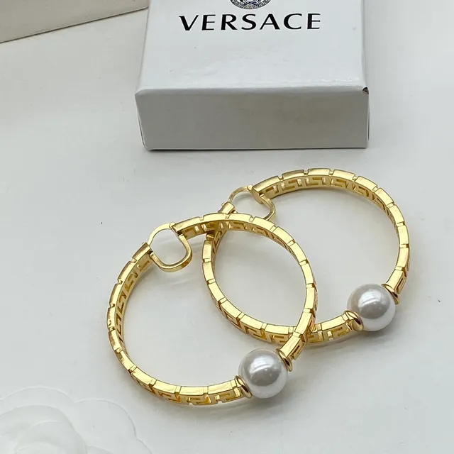 Versace Odissea Dourado Grego Chave Pérola Brincos Argola 6