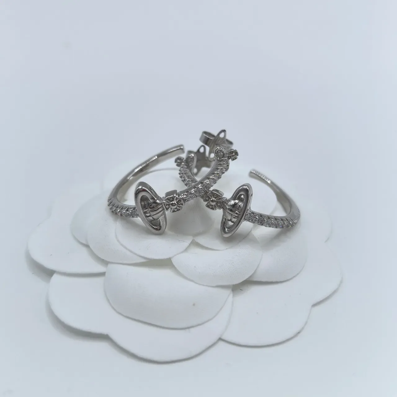 Vivienne Westwood Orb Gold Silver Motif Pavé-Set Stones Earrings 5
