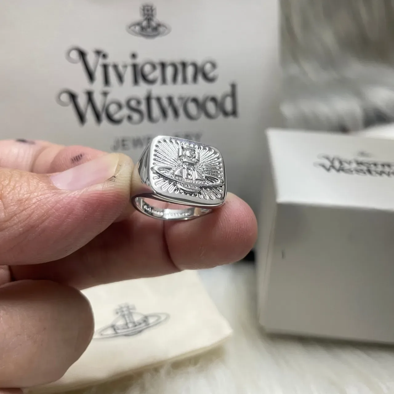 Vivienne Westwood Orb Signet Ring Polished Silver Rings 2