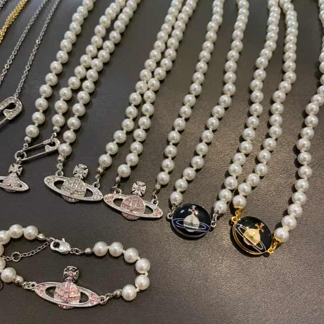 Vivienne Westwood Orb White Silver Pendant Pearl Strand Necklace 5