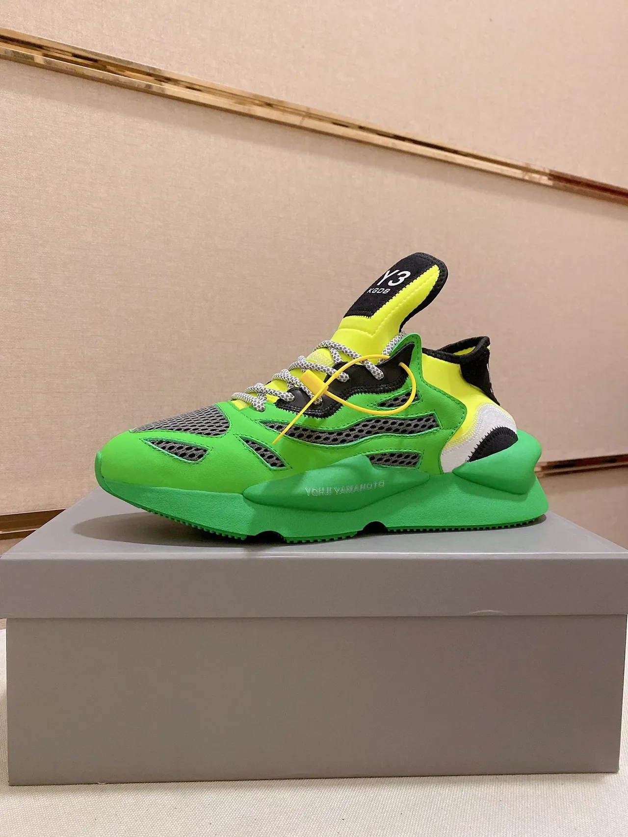 Y-3 Vert Jaune Semelle Sculptée Néon Et Color Blocking Sneakers Chunky 1