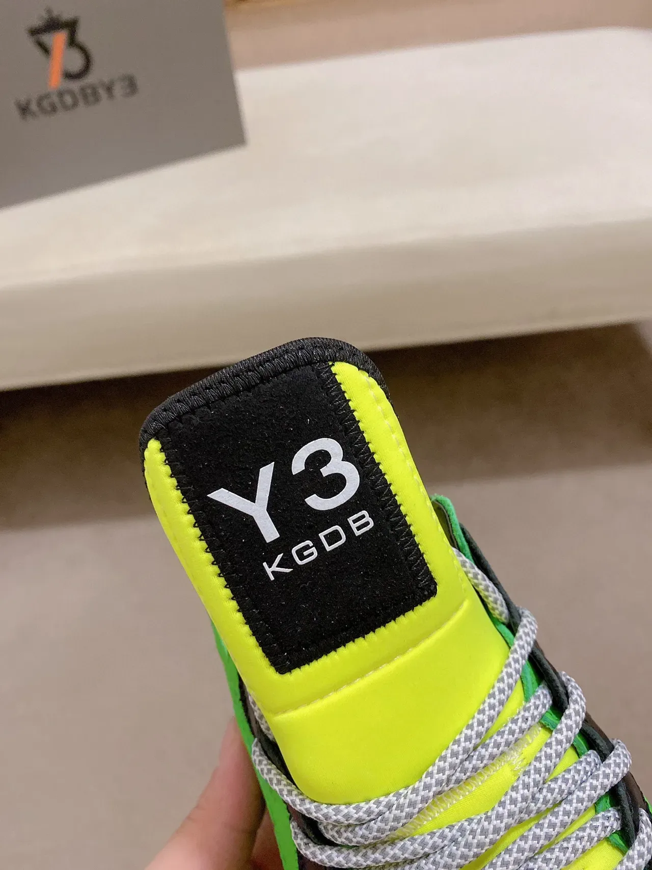 Y-3 Vert Jaune Semelle Sculptée Néon Et Color Blocking Sneakers Chunky 5