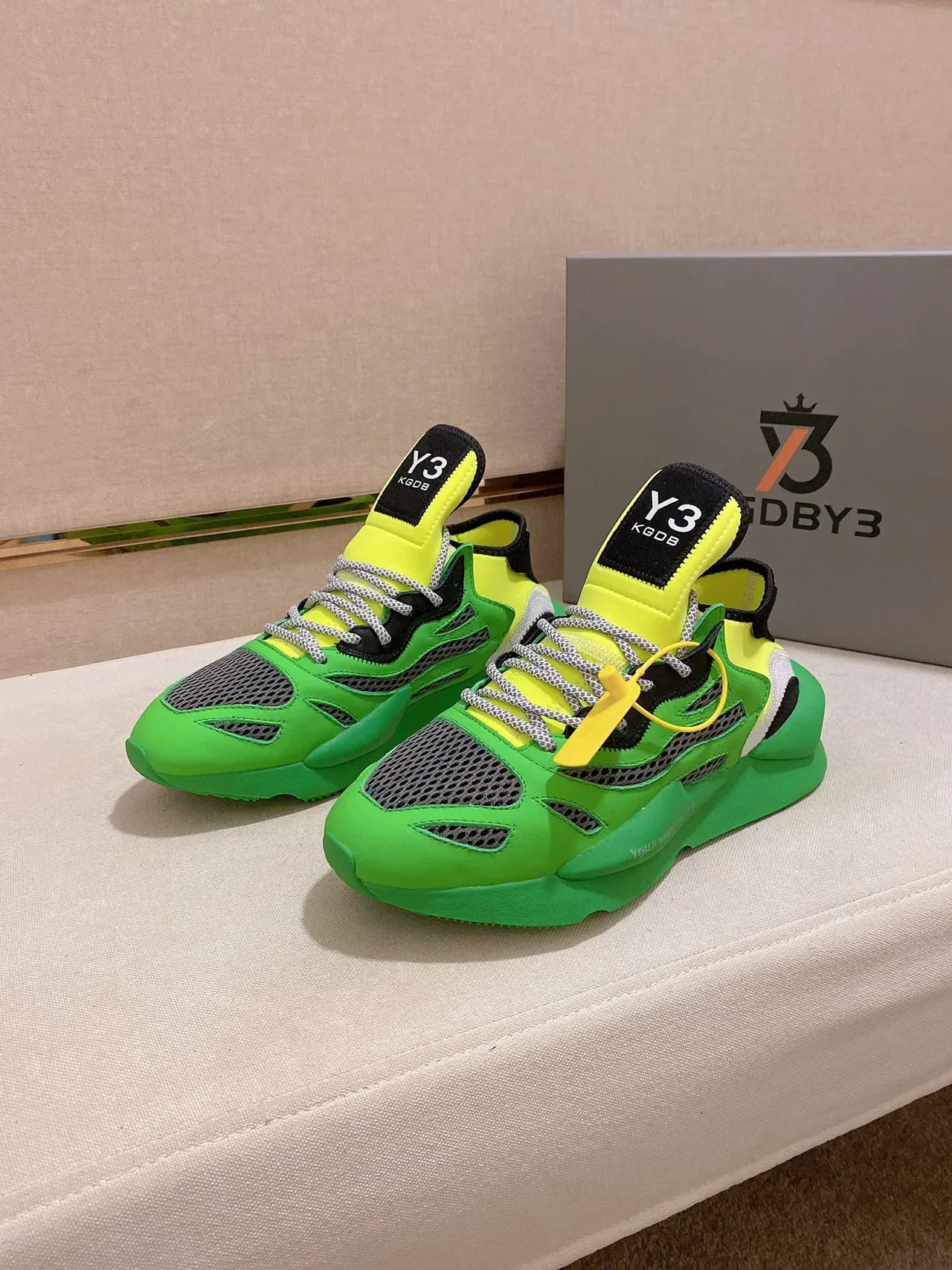 Y-3 Vert Jaune Semelle Sculptée Néon Et Color Blocking Sneakers Chunky 6