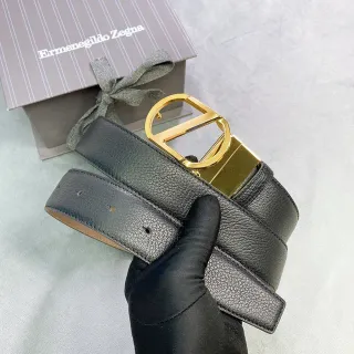 Zegna D-Buckle Belt কালো পেবল্ড লেদার গোল্ড-টোন বাকেল লেদার বেল্ট